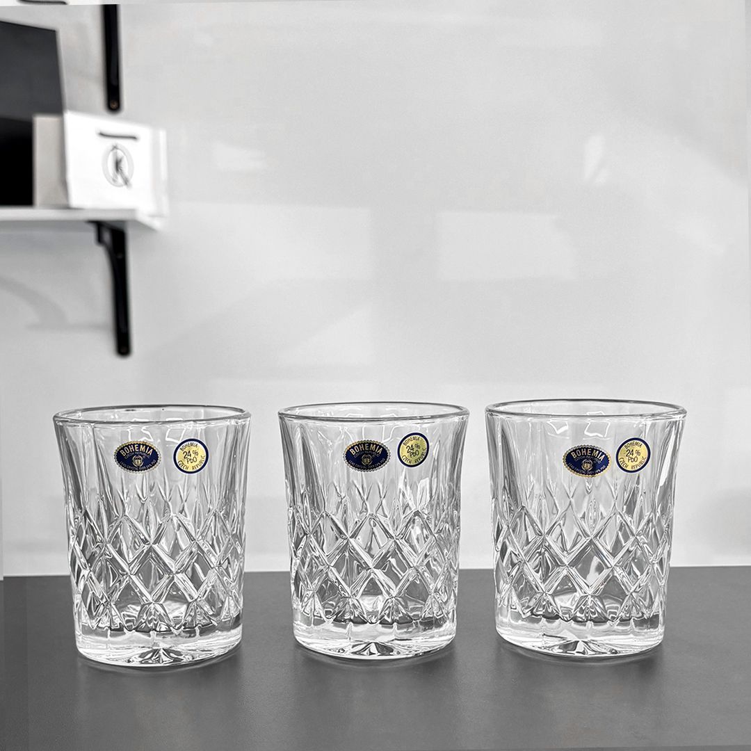 3 pahare pentru whisy din cristal Bohemia