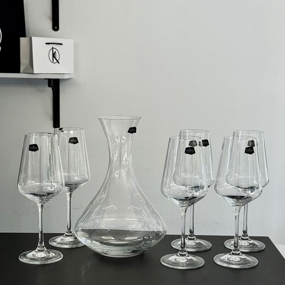 Decantor si 6 pahare din sticla Bohemia
