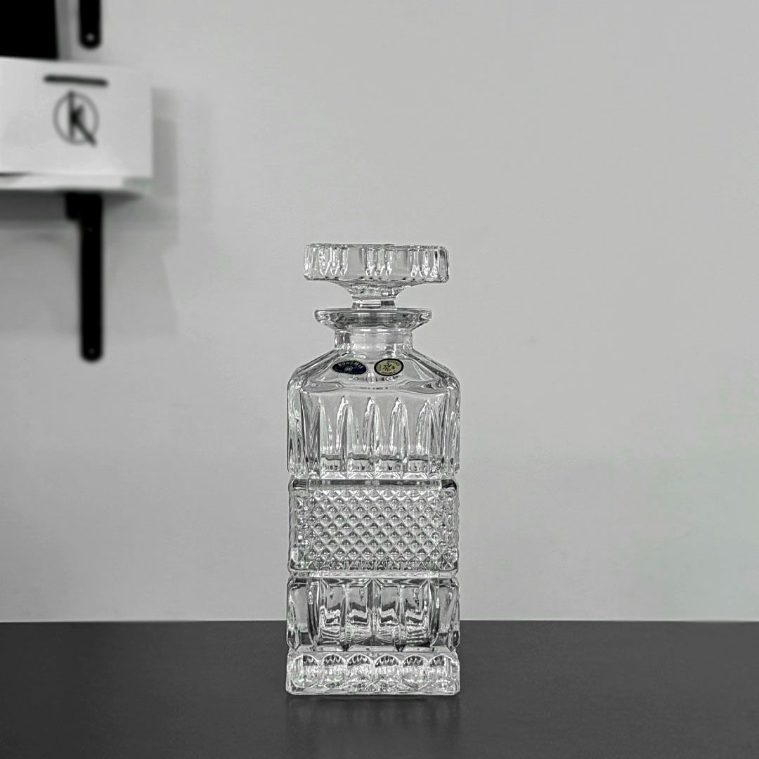 Decantor din cristal Bohemia