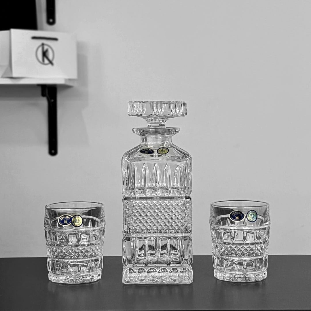 Set decantor si 6 pahare